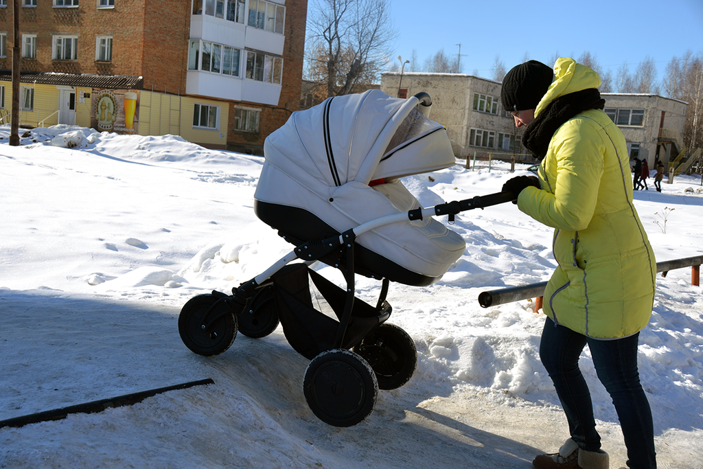 детская коляска, снег, лед, доступная среда, благоустройство, Нижняя Салда