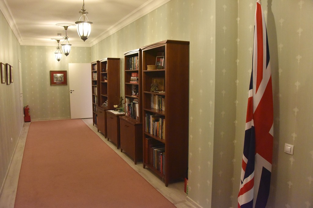 Генконсул Великобритании в Екатеринбург, холл, резиденция консула в Екатеринбурге