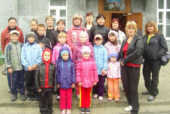  По словам мэра Тавды, образование в школе №5 обходится муниципалитету примерно  в 4 тысячи рублей в месяц на одного ученика. Неизвестный фотограф.