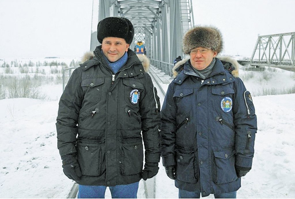 Дмитрий Кобылкин (слева) возглавил ЯНАО в 2010 году, Владимир Якушев возглавил Тюменскую область в 2005 году. Фото: Инстаграм Евгения Куйвашева