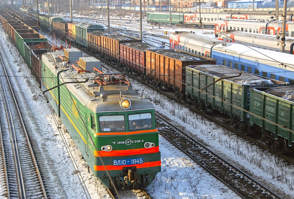 Пропускная способность ВСМ «Екатеринбург-Челябинск» составит 49 пар поездов в сутки. Фото: Александр Зайцев