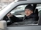 Александр Тимаков - самый разговорчивый водитель «ОГ».  Он уверен: хороший пассажир - тот, кто много болтает  и не мусорит в машине. Фото: Александр Зайцев