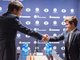 В ночь на четверг по уральскому времени трёхнедельная битва за мировую шахматную корону между Магнусом Карлсеном и Сергеем Карякиным завершилась драматичной развязкой на тай-брейке - в результате норвежец сохранил за собой звание чемпиона мира. Фото. AFP