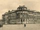 Фото предположительно 1890-х. В это время Севастьянов уже уехал, а в здании разместился Окружной суд. Фото из Музея истории Екатеринбурга.