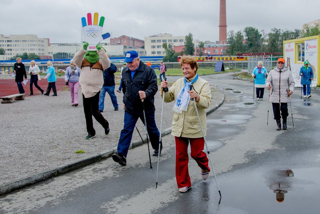 Социальный туризм и краеведение стали самыми популярными направлениями в школах пожилого возраста. Фото: Павел Ворожцов.