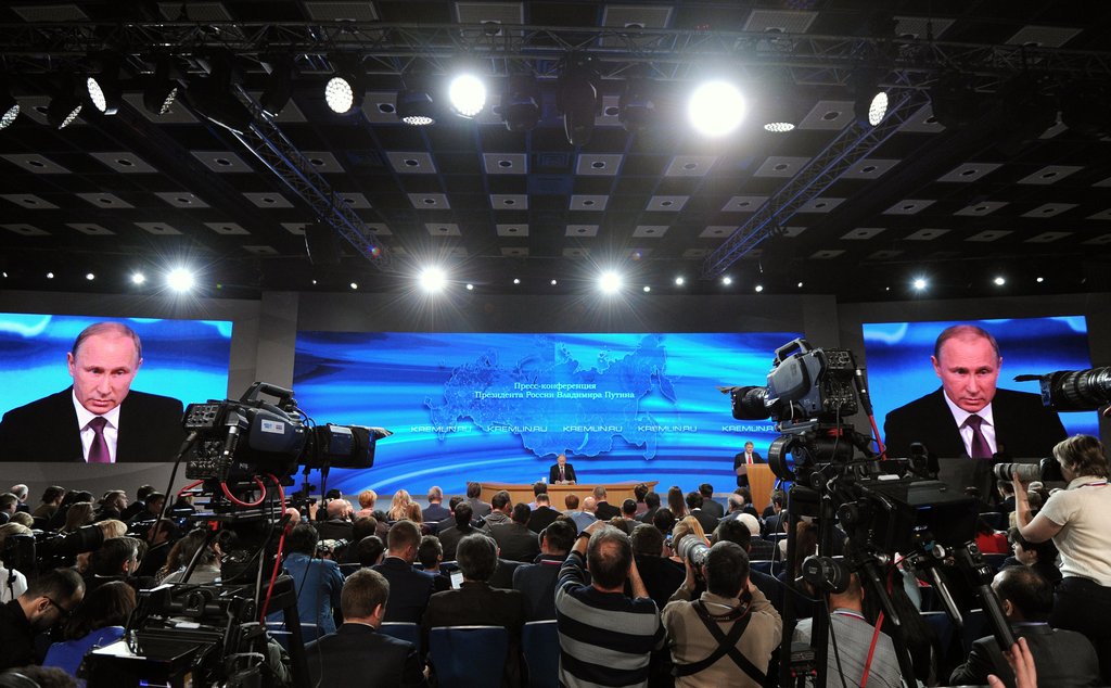Пресс-конференция длилась  3 часа 10 минут, свои вопросы успели задать  38 журналистов. Фото: РИА Новости