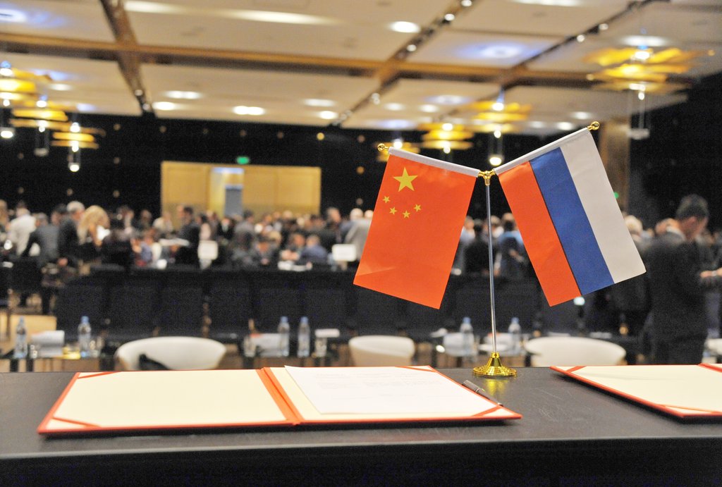 Три месяца назад на полях V Китайско-Российского ЭКСПО в Екатеринбурге было подписано соглашение о создании Ассоциации научно-технического сотрудничества двух дружественных государств. Фото: Павел Ворожцов