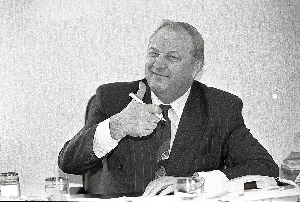 На тот момент Эдуарду Росселю было 54 года, он уже более полутора лет возглавлял Свердловский облисполком. Фото: Алексей Кунилов