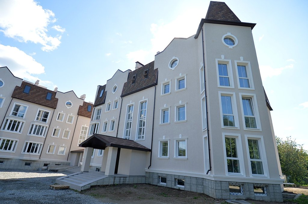 Строительные работы завершены, ведётся подготовка к вводу дома  в эксплуатацию. Фото: Павел Ворожцов