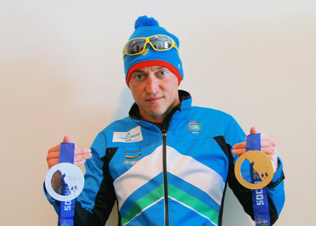 Российский лыжник Александр Легков, оправданный CAS, сохранил золото и серебро Олимпиады-2014. Фото: Андрей Каща