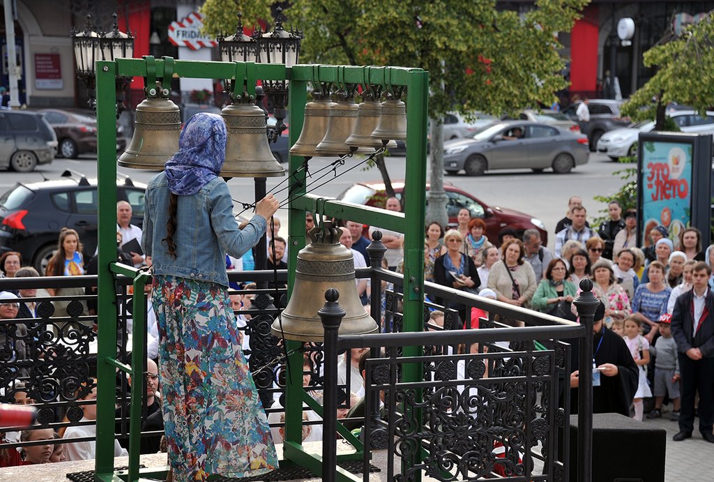 Вчера на Среднем Урале завершился фестиваль колокольного звона, который проводится в рамках «Царских дней». Фото: Павел Ворожцов