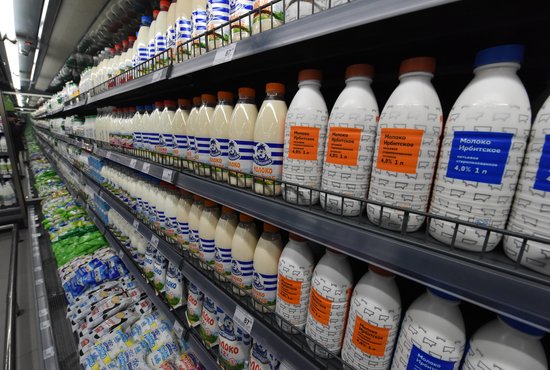 Несмотря на большой выбор молочной продукции в магазинах, потребитель может нарваться на фальсификат Фото: Алексей Кунилов