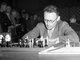 Михаил Ботвинник был чемпионом мира по шахматам с 1948-го по 1957-й, с 1958-го по 1960-й и с 1961-го по 1963 год. В 70-х годах как кибернетик он написал алгоритмы для первой советской шахматной компьютерной программы, получившей название «Пионер».