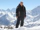 Борис Тарасов на горнолыжном спуске Мир-Азау  в Приэльбрусье. Своим увлечением горными лыжами  мэр заразил семью и друзей. Неизвестный фотограф