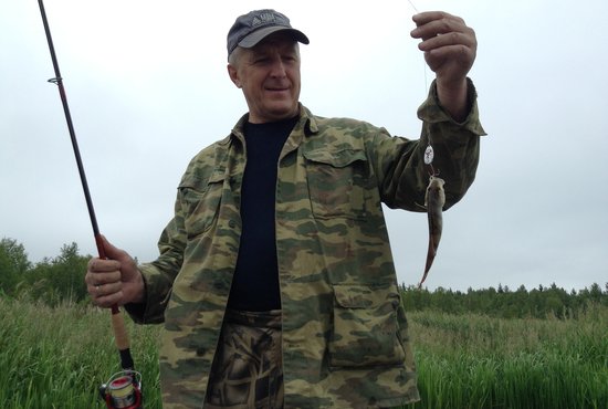 Евгений Каюмов, глава Невьянска, этим летом лишь дважды выбрался на рыбалку. В настоящий отпуск собирается после начала отопительного сезона. Неизвестный фотограф.