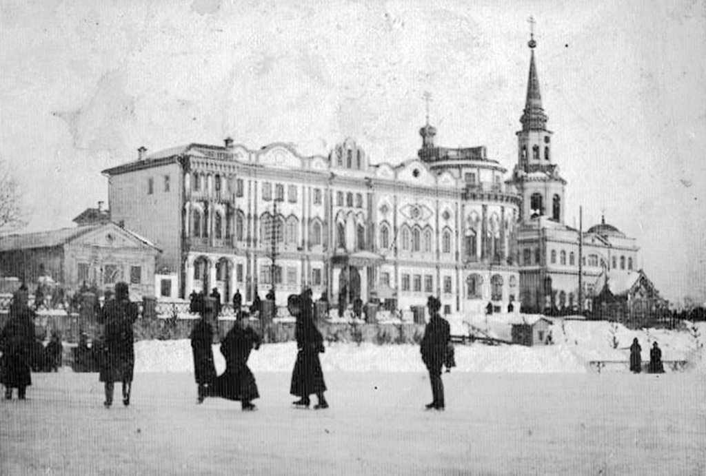 В начале XX века каток занимал большую часть Городского пруда в Екатеринбурге. Фото из частной коллекции Владимира Микитюка