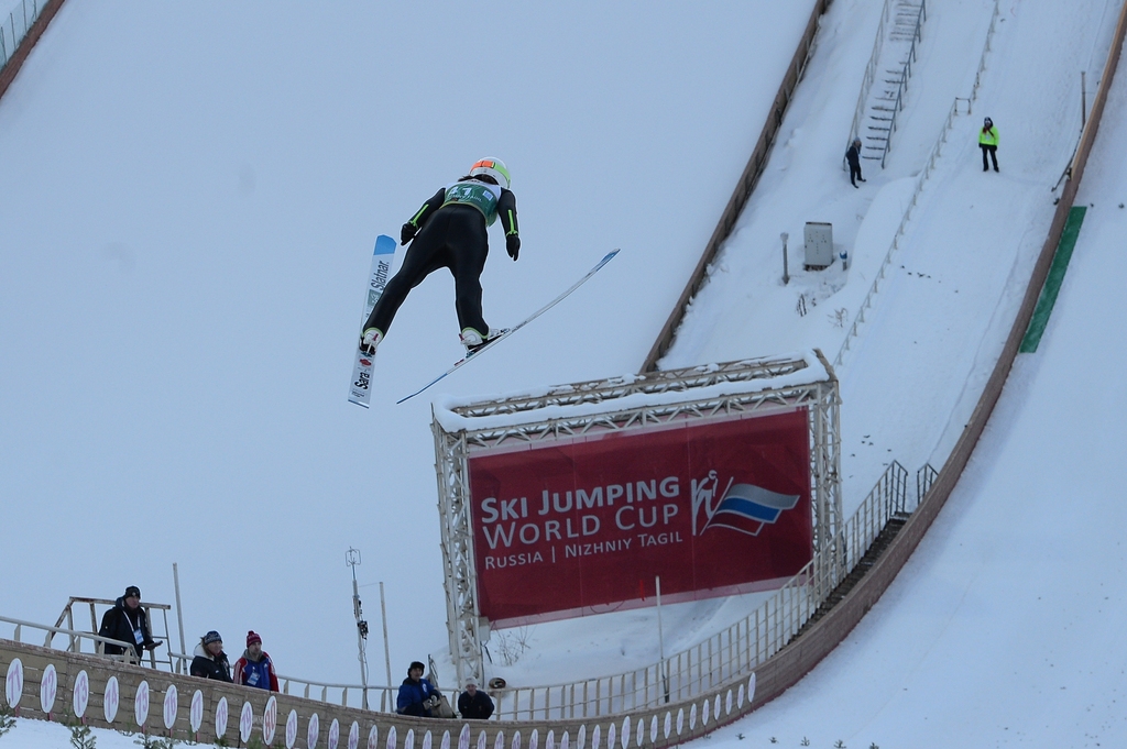 Кубок мира по прыжкам на лыжах с трамплина среди женщин 