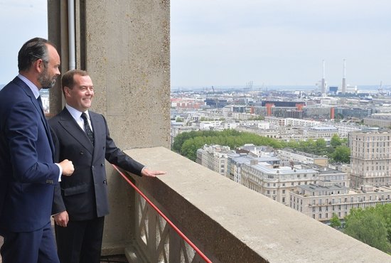 Дмитрий Медведев с премьер-министром Франции Эдуардом Филиппом перед переговорами. Фото: пресс-служба Правительства РФ