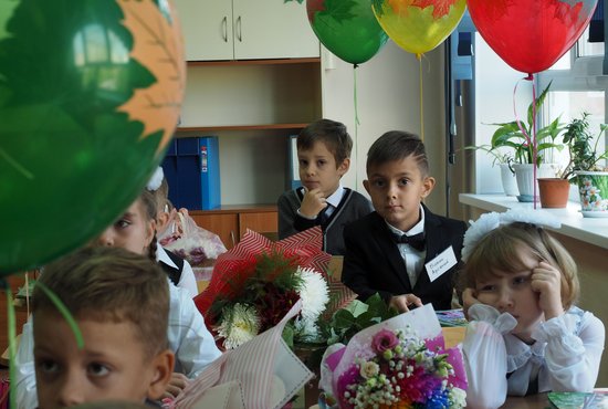 За каждым из семи районов Екатеринбурга могут закрепить конкретный день, в который будет начинаться запись детей в первые классы. Фото: Александр Зайцев