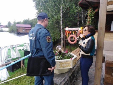 С мая 2019 года на водоемах Свердловской области уже утонули 17 человек, среди них - пятеро детей.