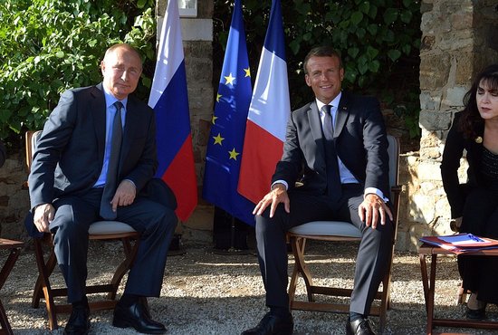 Владимир Путин с президентом Франции Эммануэлем Макроном. Фото: пресс-служба Кремля