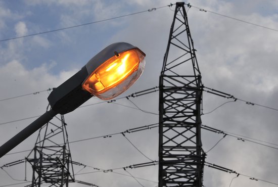 Подача электроэнергии в дома екатеринбуржцев будет прекращена с 8 до 18 часов. Фото: Алексей Кунилов