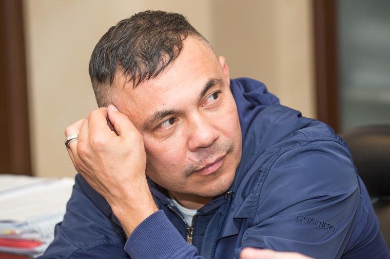 Костя Цзю в преддверии чемпионата мира по боксу провёл в Екатеринбурге открытую тренировку.