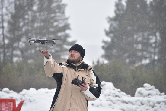 За незаконный запуск дрона предусмотрен штраф в размере до 50 тыс. рублей. Фото: Алексей Кунилов