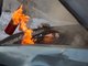 На площади двух кв. м огонь повредил моторный отсек автомобиля Daewoo Nexia и кузов Daewoo Prince. Фото: Владимир Мартьянов