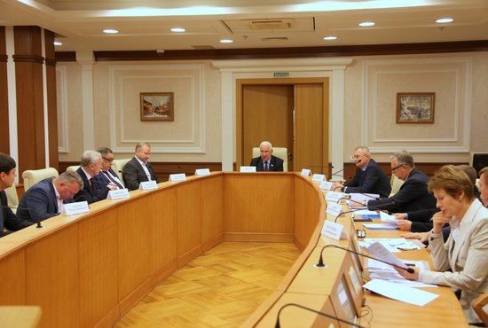 Заседание рабочей группы по контролю за ходом реализации национальных проектов на территории Свердловской области. Фото: пресс-служба Законодательного Собрания Свердловской области