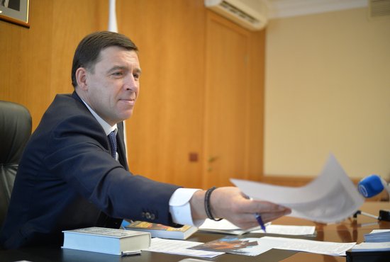 Сейчас губернатор региона утверждает уставы районных казачьих обществ, функционирующих на территориях областных муниципалитетов. Фото: Павел Ворожцов
