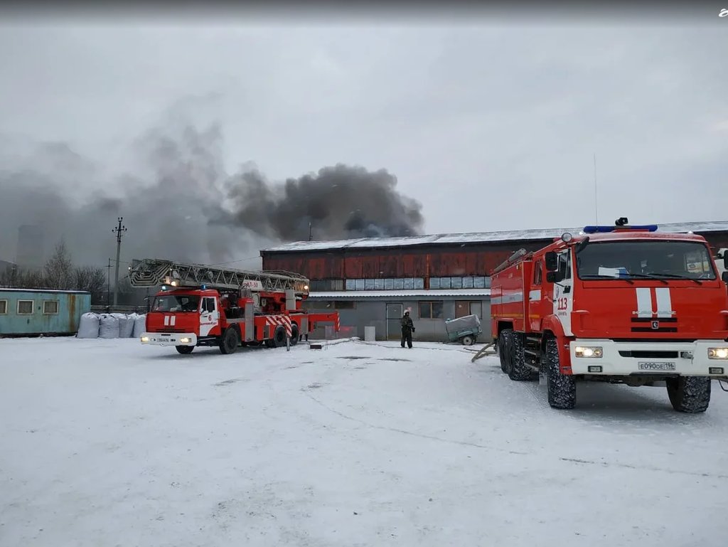 пожар на складе в Большом Истоке