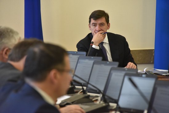 Евгений Куйвашев на заседании правительства
