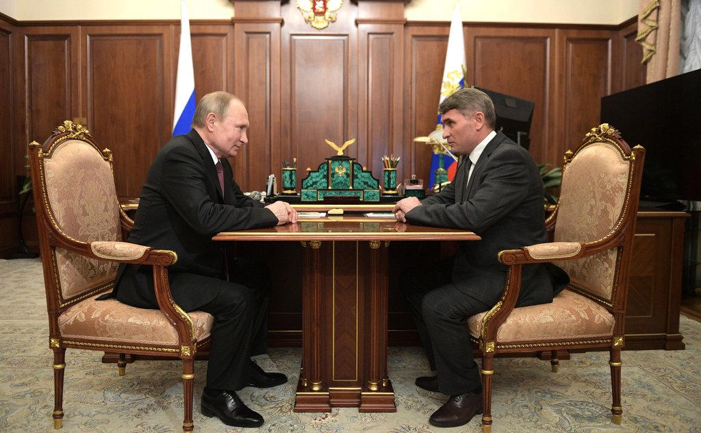 Владимир Путин и Олег Николаев