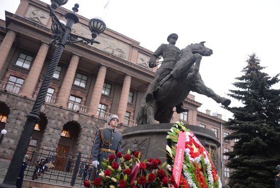 в Екатеринбурге с 1 по 29 февраля пройдёт месячник защитника Отечества. Фото: Павел Ворожцов