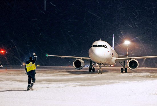 В аэропорту Томска задерживаются вылет и прилёт нескольких рейсов. Фото: Евгения Скачкова