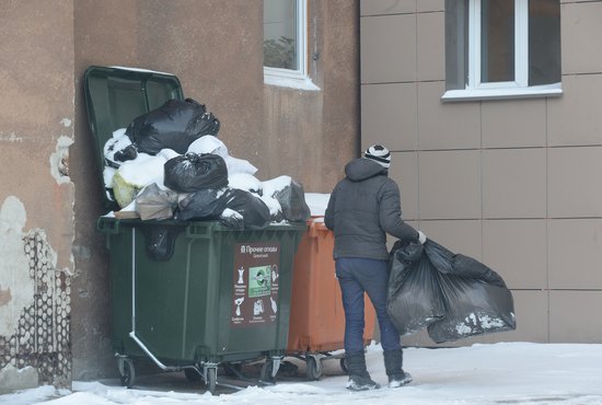 Опубликован график выдачи пакетов для сбора ТКО в частном секторе Екатеринбурга. Фото: Павел Ворожцов