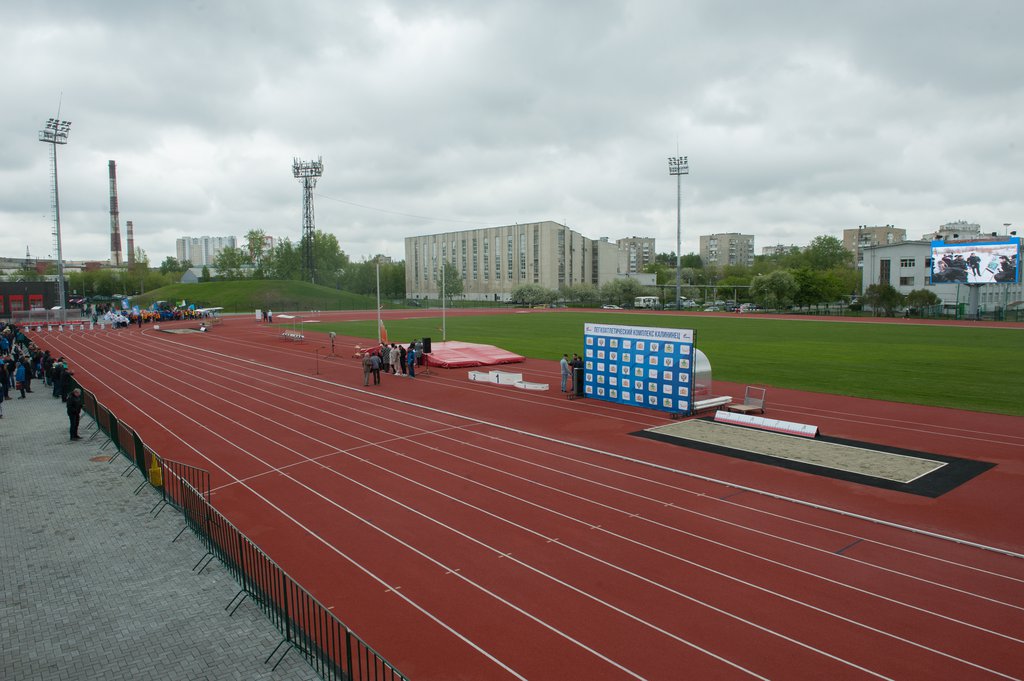 Стадион Калининец