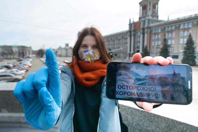 Сколько случаев коронавируса подтверждено в России и Свердловской области за минувшие сутки?