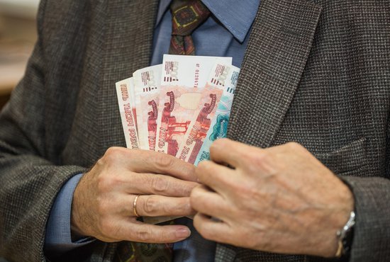 Свердловский бизнесмен заплатит 50 тысяч за работу в карантин. Фото: Владимир Мартьянов