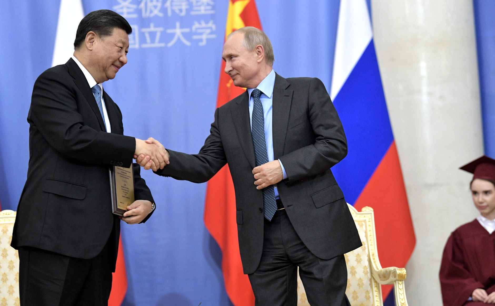Русский китай в россии. Путин с си Цзиньпином. Президент Китая 2022. Си Цзиньпин g20. Китаизация.
