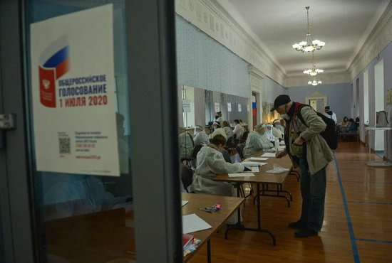 Избирательные участки закрыты. Начинается процедура подсчёта голосов. Фото: Галина Соловьева