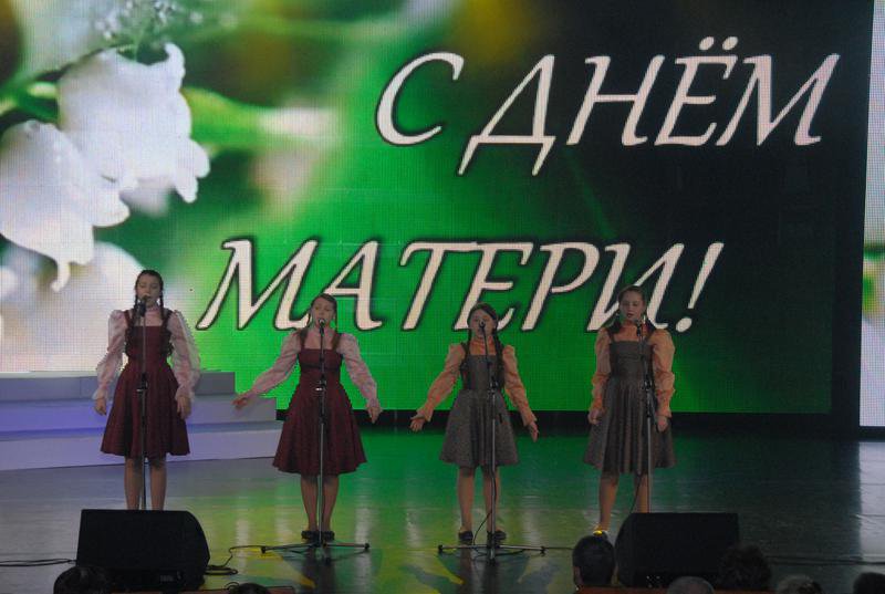 На Среднем Урале уделяется большое внимание обеспечению достойных условий женщинам для обретения материнства.