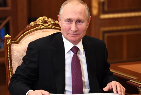 Владимир Путин продлил срок выплаты накопительной пенсии. Фото: пресс-служба Кремля.