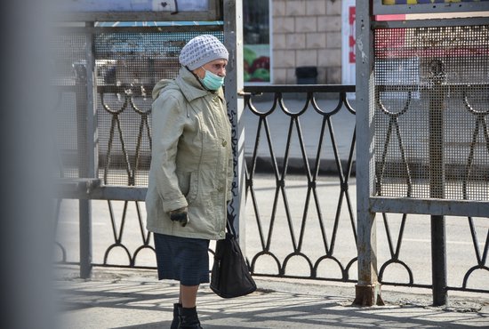 Доля заражённых коронавирусом пенсионеров от общего числа инфицированных в регионе составляет 20,5%. Фото: Галина Соловьёва.