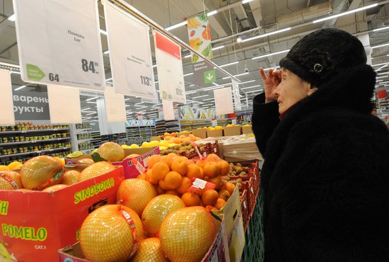 Роспотребнадзор выпустил рекомендации о том, как выбирать мандарины. Фото: Станислав Савин.