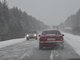 В связи с ухудшением погодных условий автомобилистам напоминают о необходимости соблюдать скоростной режим. Фото: Алексей Кунилов.