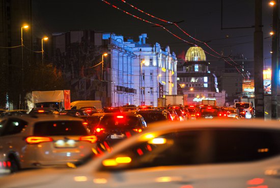 Дорожные заторы наблюдаются во всех районах города. Фото: Галина Соловьёва.