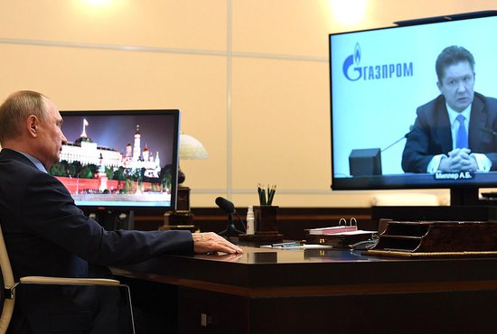 Глава энергетической компании рассказал российскому лидеру о планах по газификации страны. Фото: пресс-служба Кремля