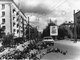 Справа на фотографии изображён угол дома по улице Грибоедова, 14, 1981 год. Фото: Архив музея завода Уралхиммаш